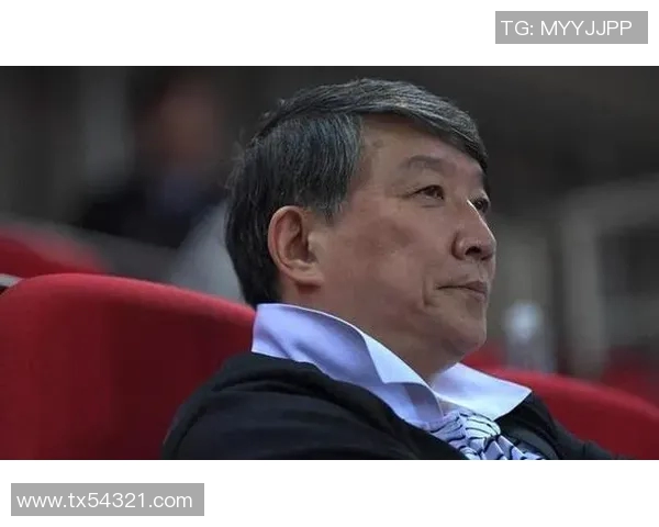 杨毅解析李梦缺席亚洲杯原因宫鲁鸣全心为球队利益考虑